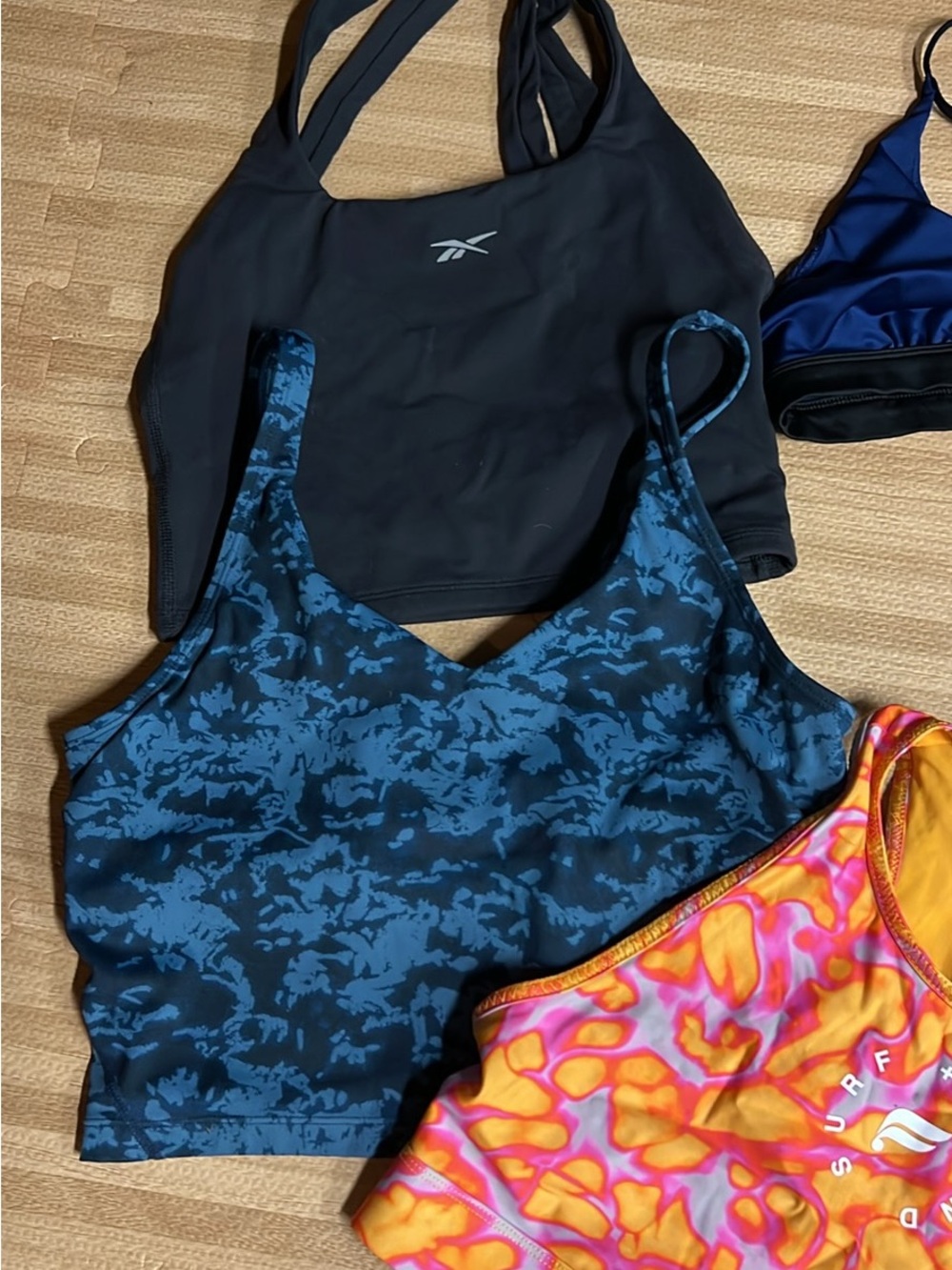 Sports Bra Bundle Medium - Picture 2 of 4